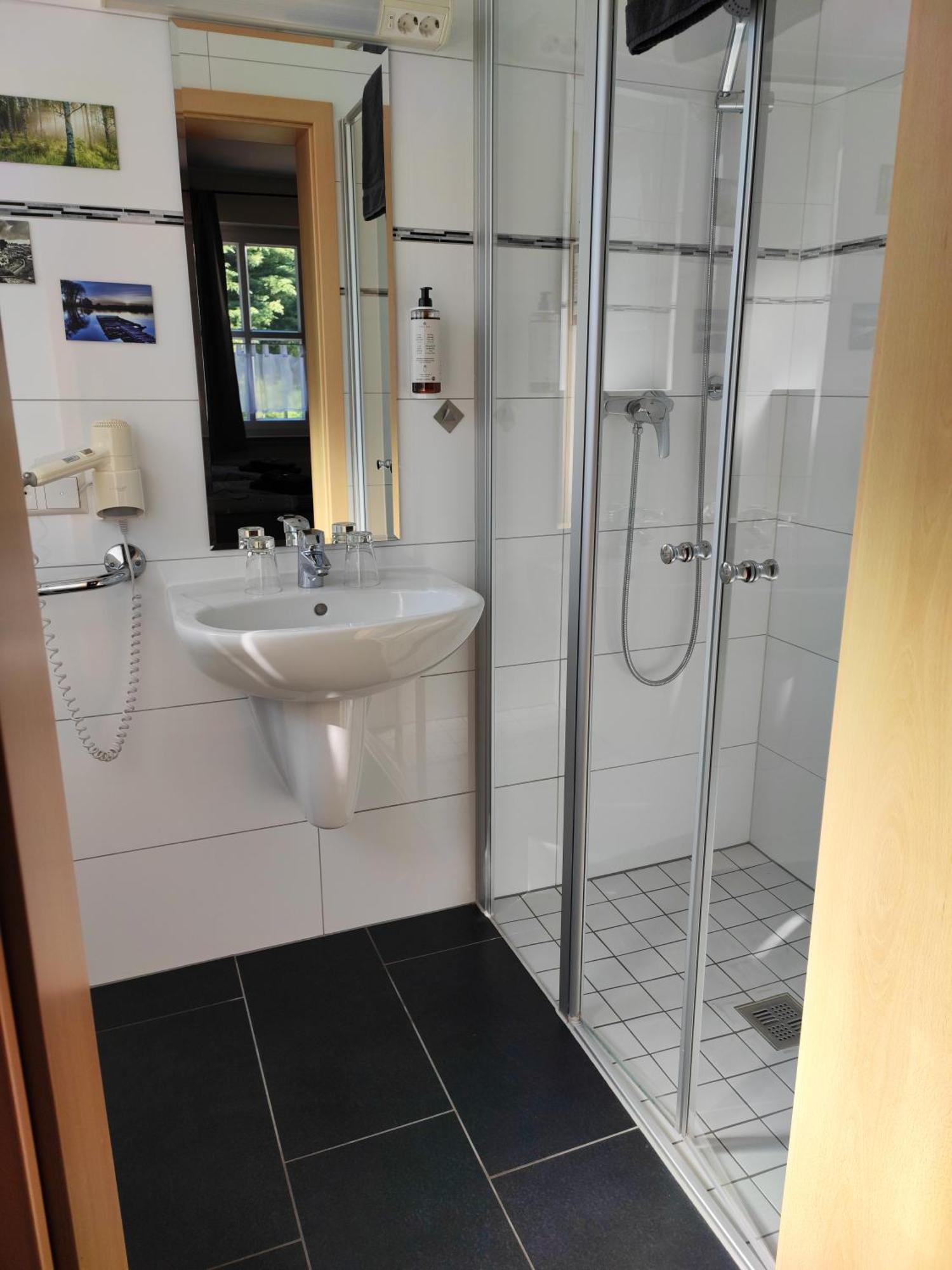 Landhotel Zur Altenburg Kalefeld Номер фото